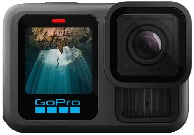 GoPro Hero13 Black actionkamera med skärm visar undervattensdykning i grotta