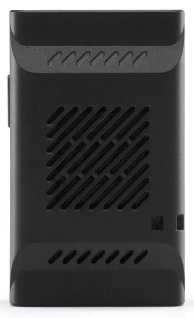 Svart kompakt elektronisk enhet med ventiler och räfflad design för luftflöde